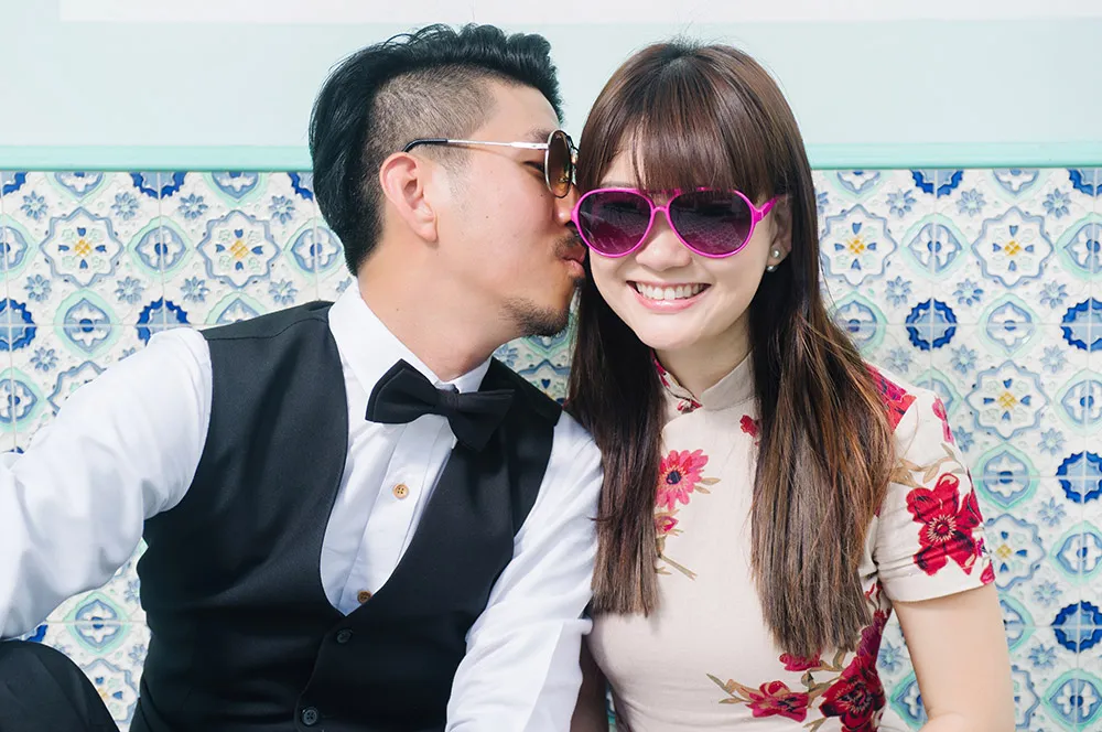 The Peeping Thom Photography. theweddingnotebook.com