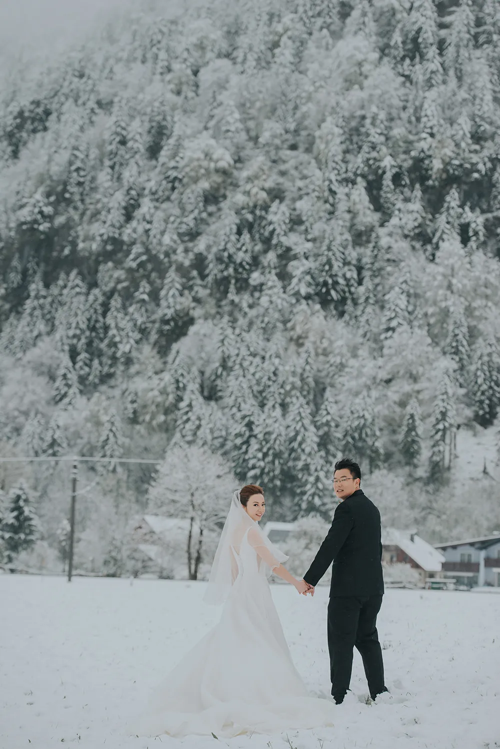 Photo by Fixer Photography. theweddingnotebook.com