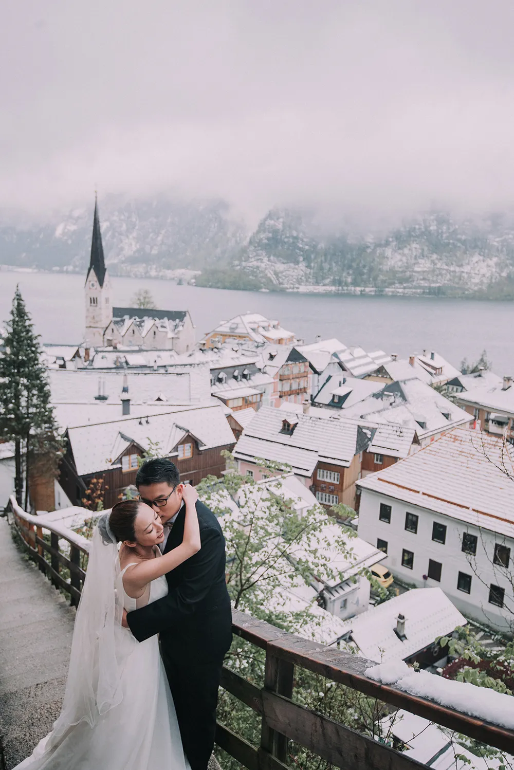 Photo by Fixer Photography. theweddingnotebook.com