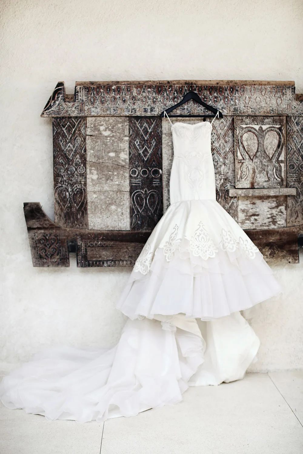 Photo by Axioo. theweddingnotebook.com