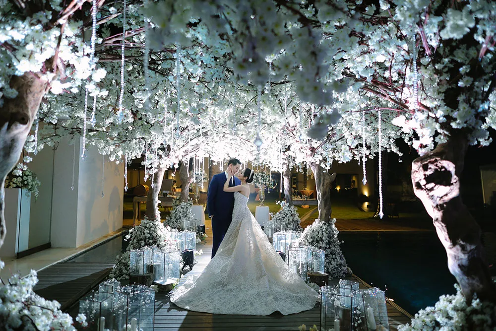 Photo by Axioo. theweddingnotebook.com