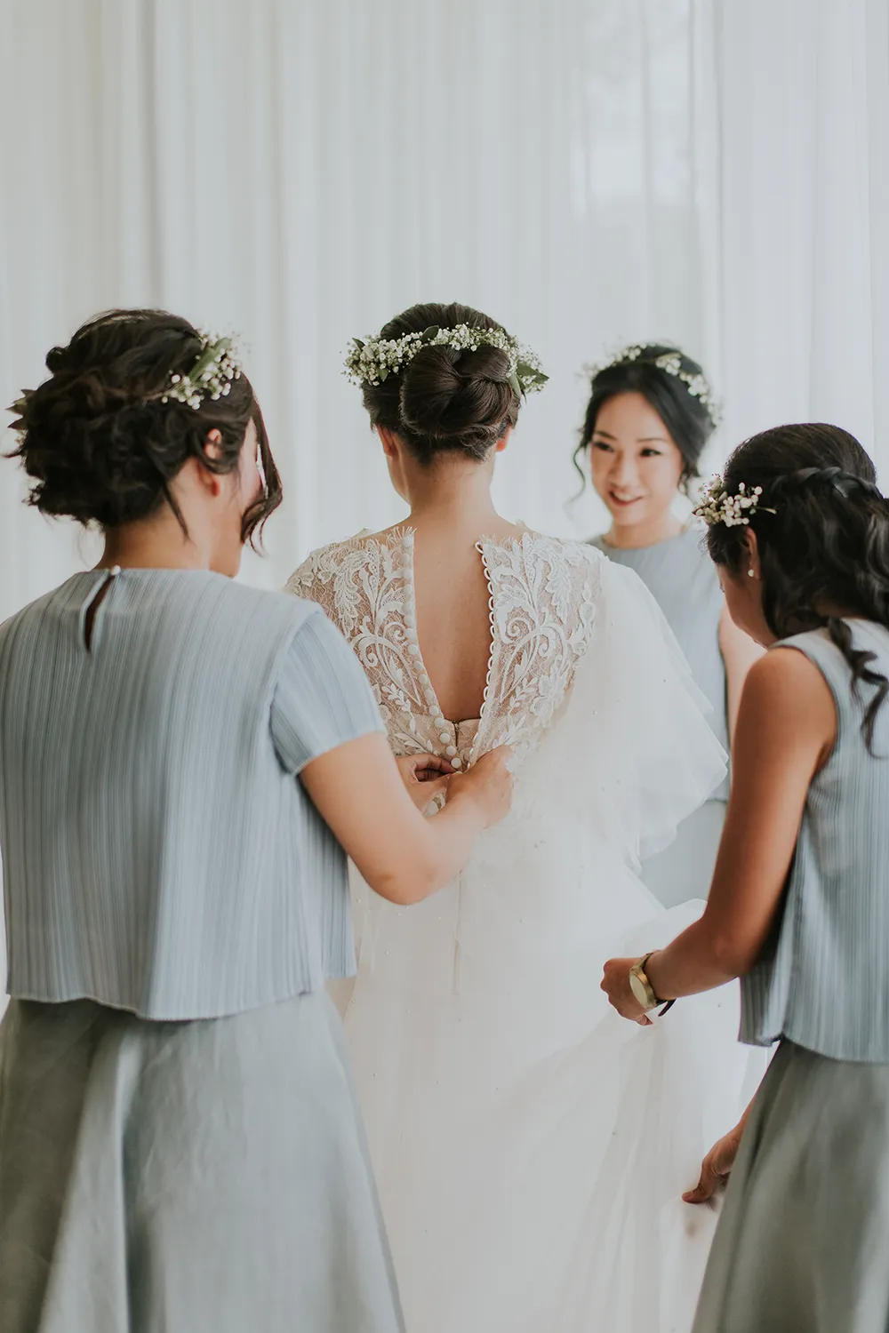 Photo by Punyan Photography. theweddingnotebook.com