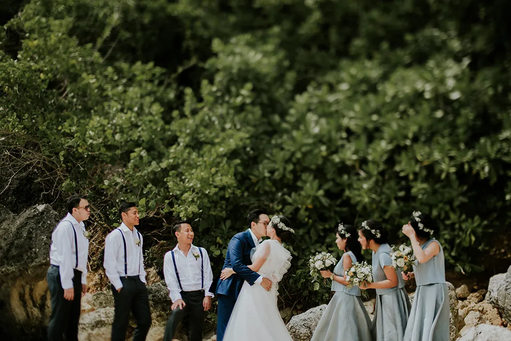 Photo by Punyan Photography. theweddingnotebook.com