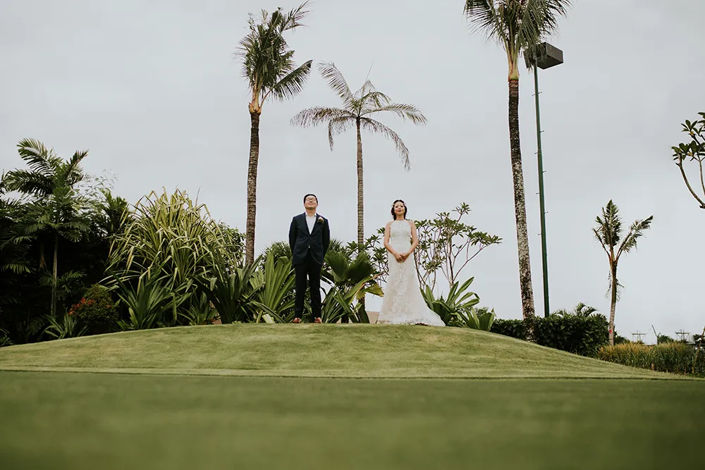 Photo by Punyan Photography. theweddingnotebook.com