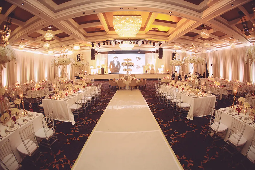 Photo by The Photoz. theweddingnotebook.com