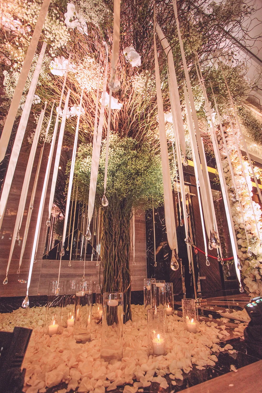 Photo by The Photoz. theweddingnotebook.com